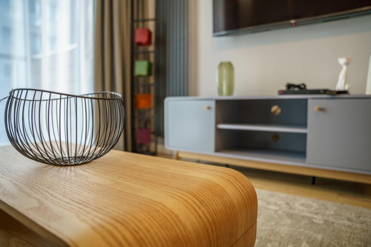 Bright And Charming- Golden Apartments- City Center&S18 Warszawa Eksteriør bilde